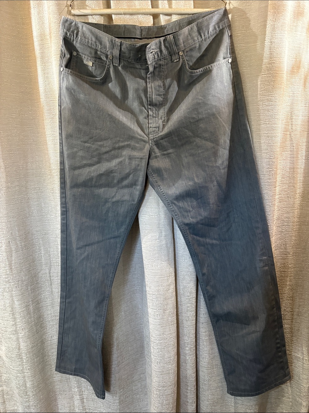 36/34 silk denim Hugo Boss Men's Straight Jeans in Washed Gray